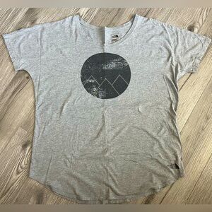 North‎ Face Women’s Short Sleeve Lightweight Flash Dry Shirt Size XL